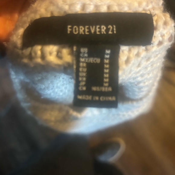 Forever 21 Cream Knit Top - Picture 2 of 5